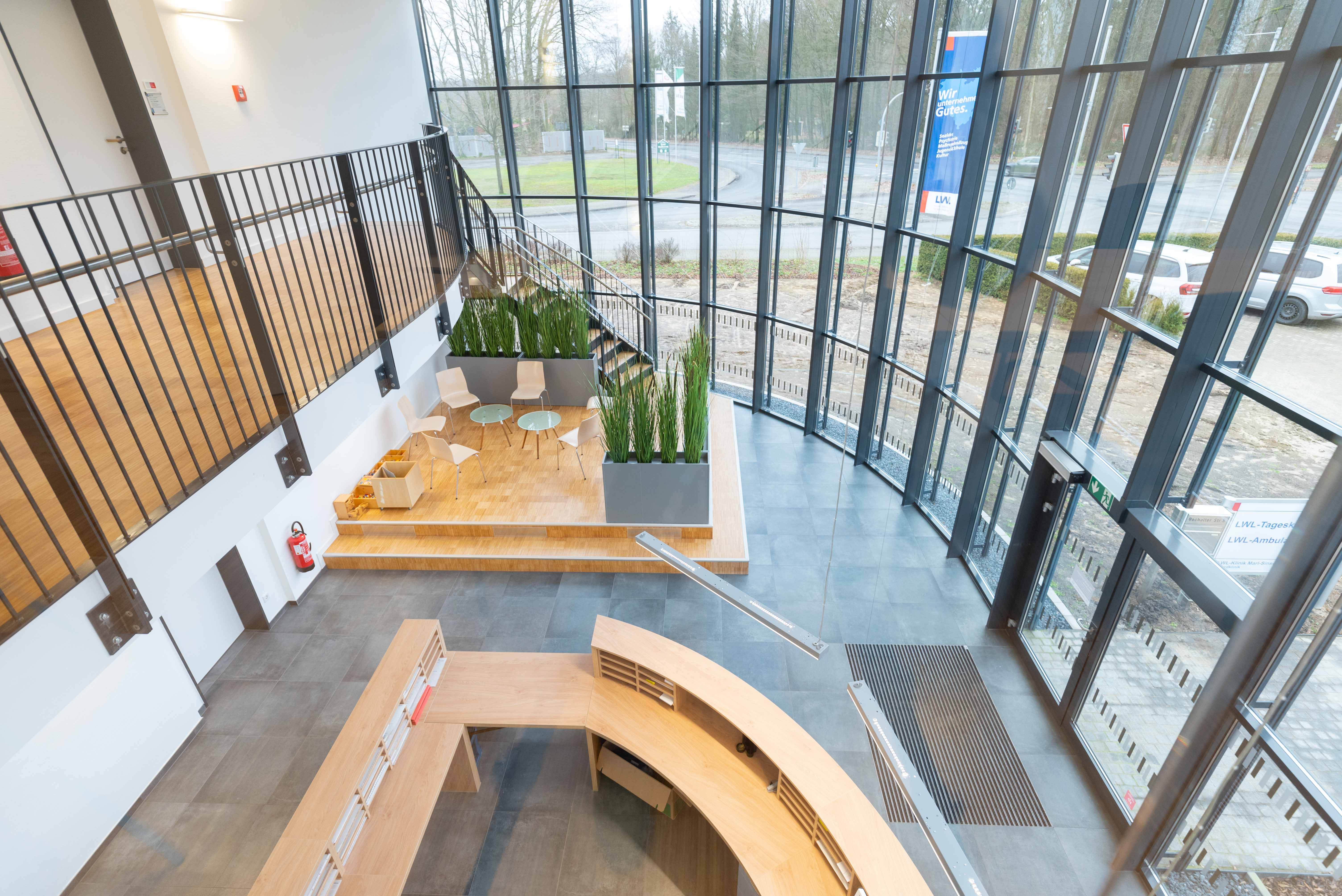 Das Bild zeigt den Eingangsbereich der LWL-Tagesklinik Borken
