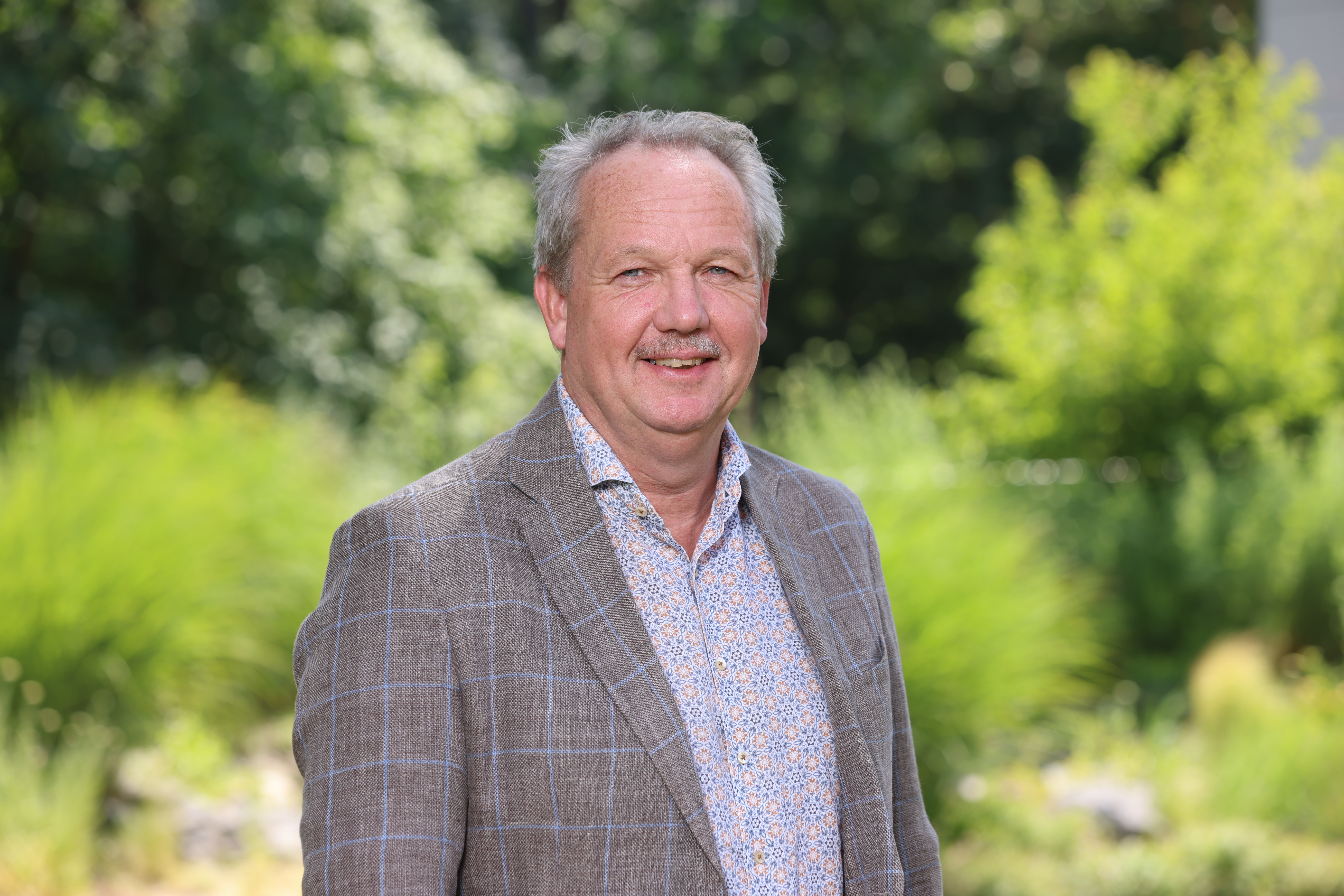 Das Bild zeigt den Ärztlichen Direktor Dr. Rüdiger Haas