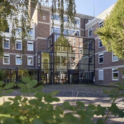 DAs Bild zeigt die LWL-Universitätsklinik in Hamm