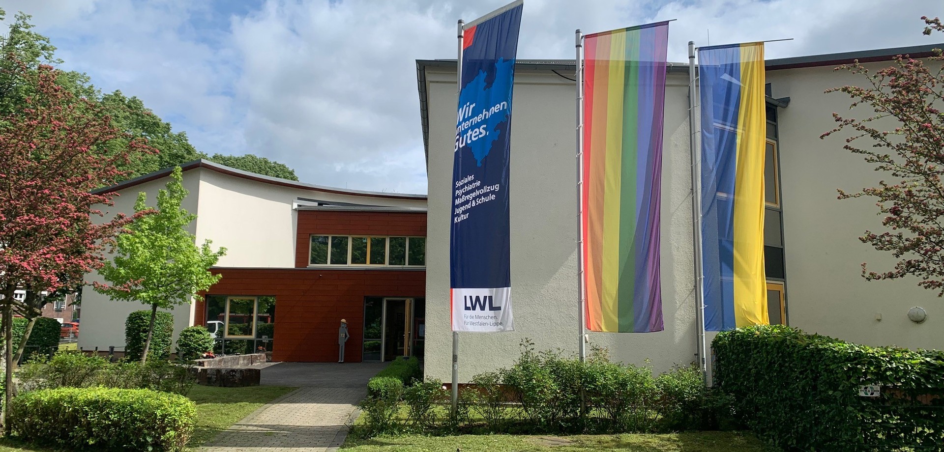 Das Bild zeigt die LWL-Tagesklinik Bottrop.